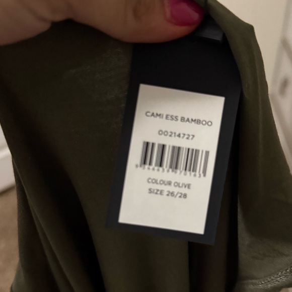 Arna York olive camisole - Picture 4 of 6